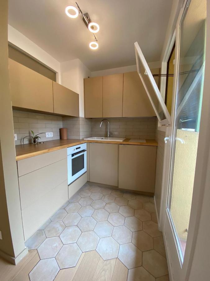 Nice Le Port - Grand Studio Apartamento Exterior foto